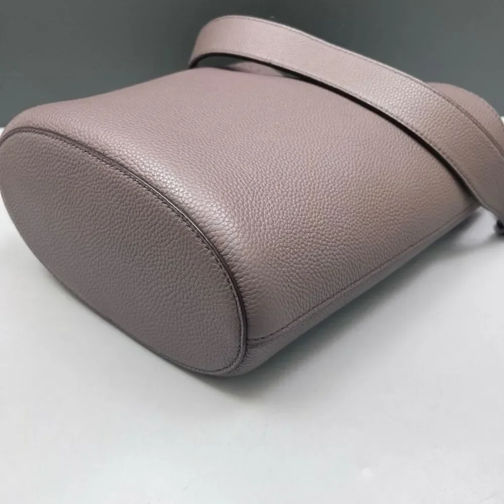 Tory Burch Women Pre-Loved Bag Very Good Condition